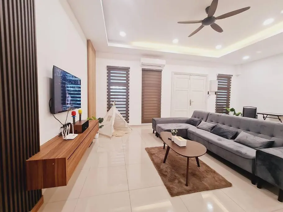 New! Happiness Villa Melaka Up To 28Pax @Hmemories Tatil Evi